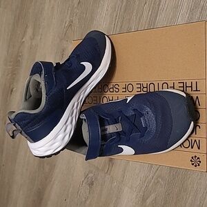 Boy's Nike Revolution 6 NN (PSV) 3Y Youth